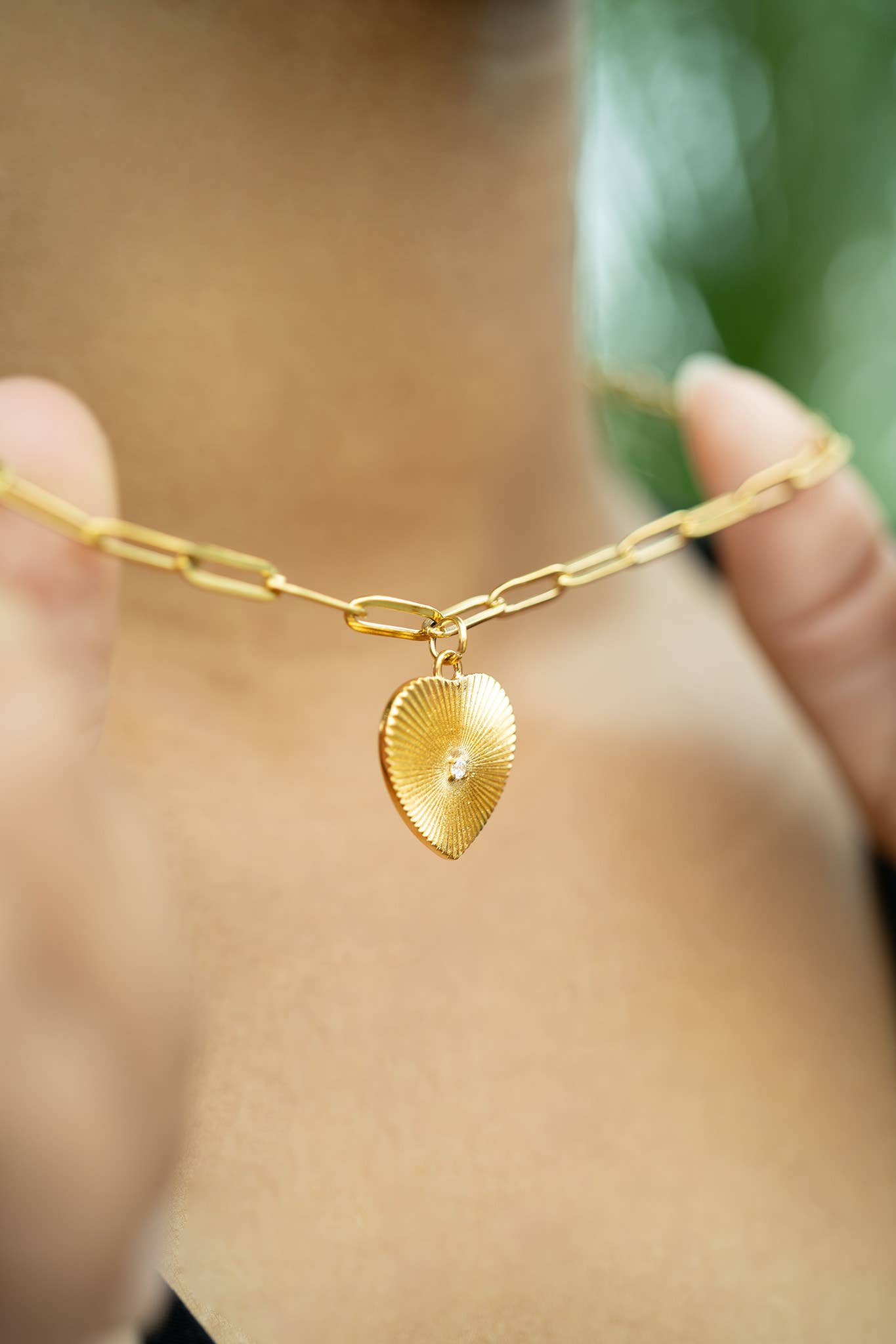 18K Gold PVD Stainless Steel Sunburst CZ Heart Paperclip Pendant Necklace / CHN9966