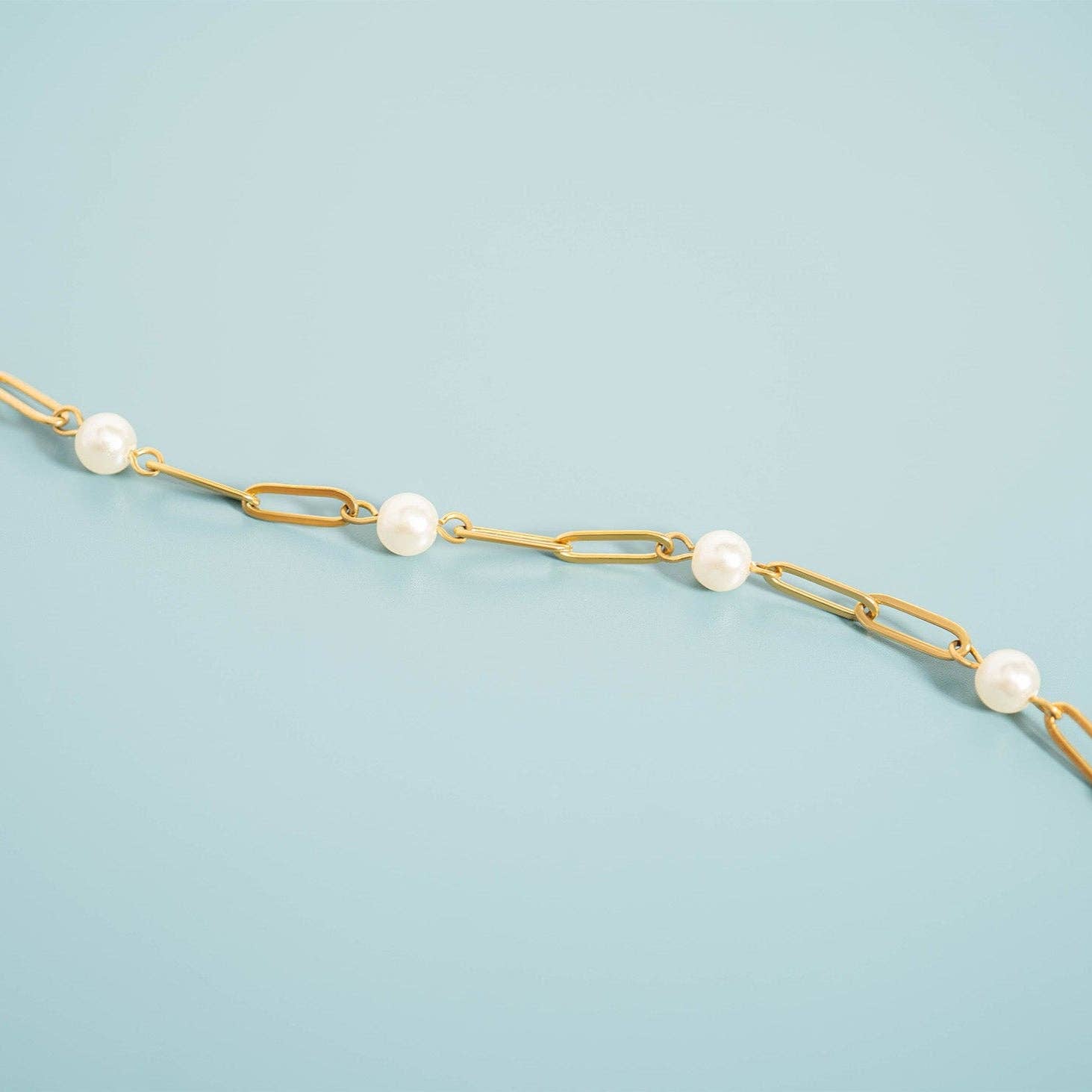 18K Gold PVD Steel Station Pearl Paperclip Chain Bracelet