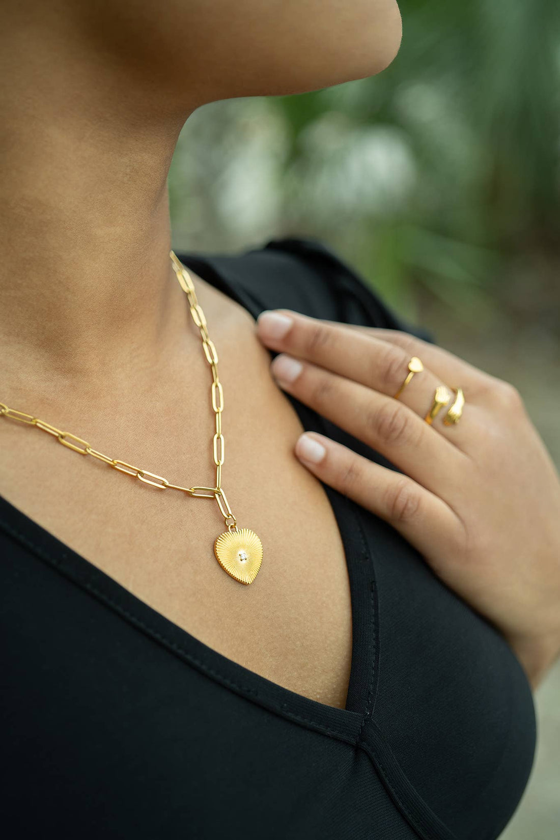 18K Gold PVD Stainless Steel Sunburst CZ Heart Paperclip Pendant Necklace / CHN9966